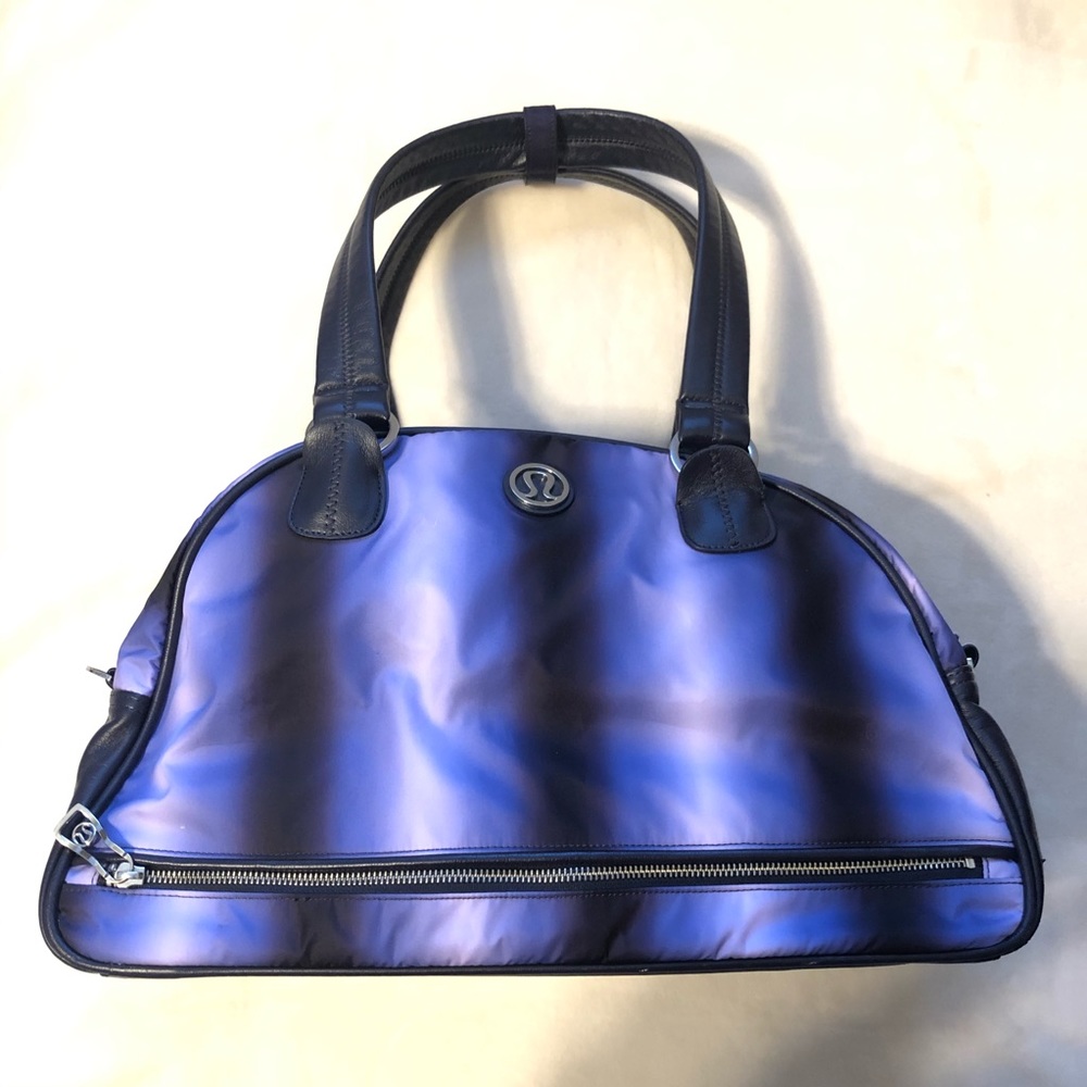Lululemon Ombre Still Groovy Bag in Persian Purple - Picture 3 of 9